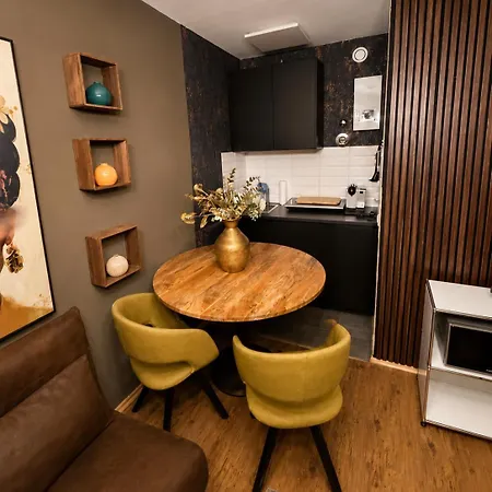 Zuelpicher Boutique With Terrace Appartement