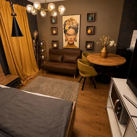 Zuelpicher Boutique With Terrace Appartement *